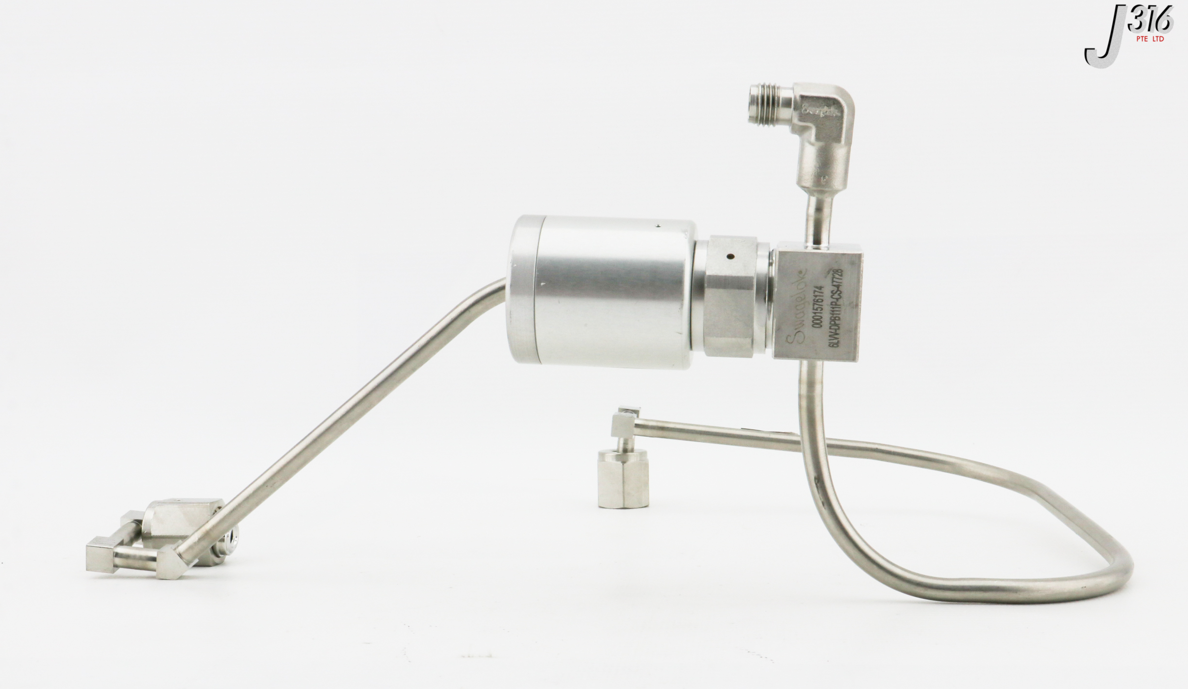 31992 LAM RESEARCH 3-WAY VALVE ASSY, 6LVV-DPB111P-CS-47728 839